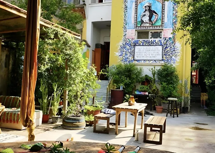 Tirana BackpackerHostel